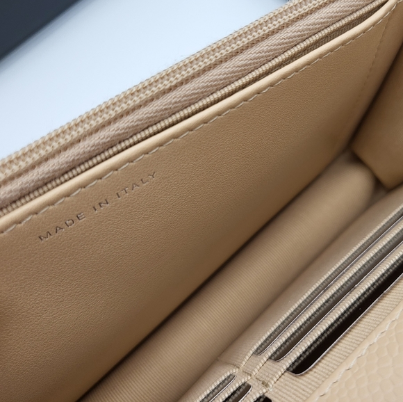 Brand new 2022 authentic Chanel classic beige caviar quilted woc wallet on chain - Picture 15 of 17